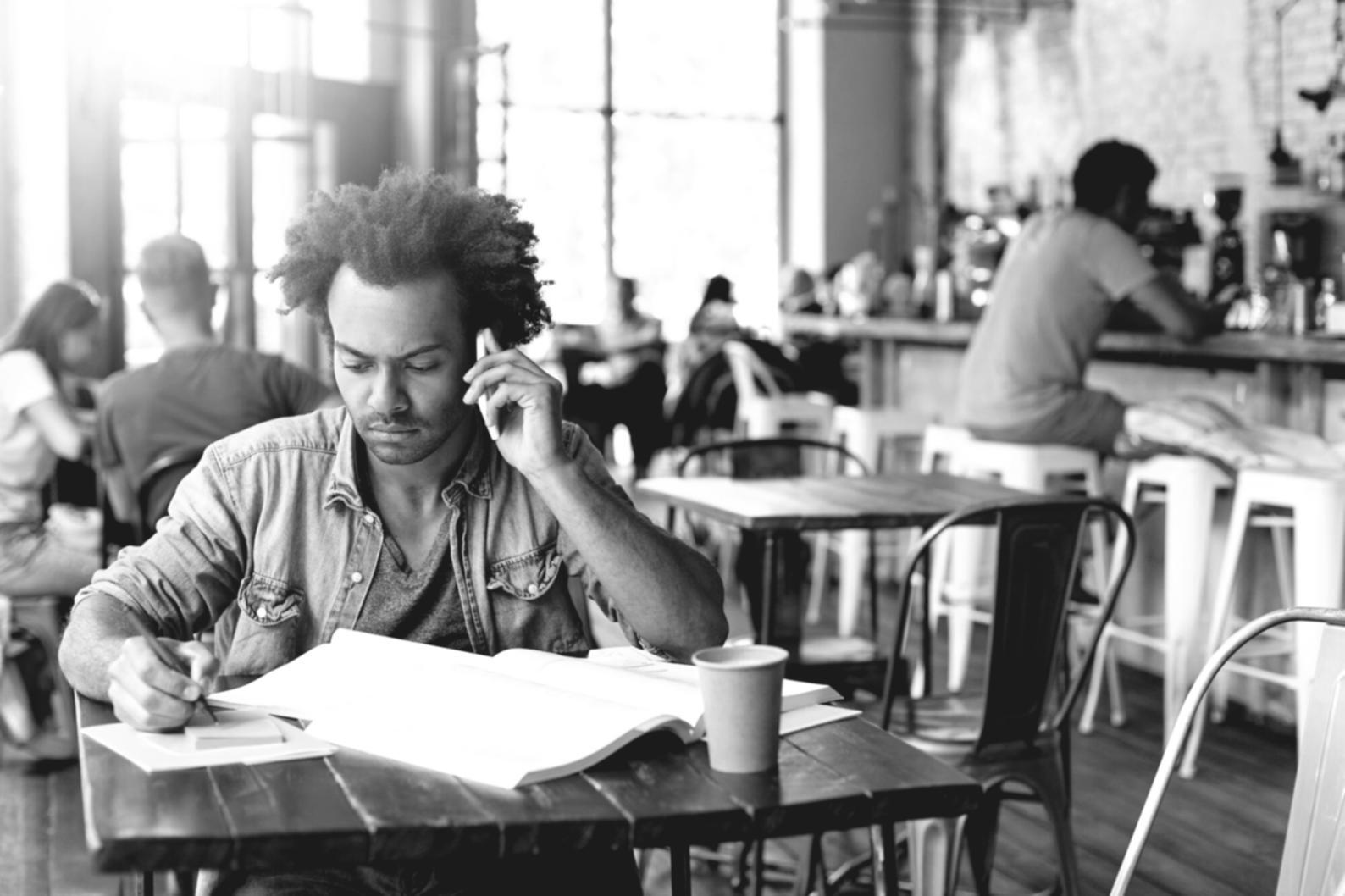 Espace de travail dédié aux formations